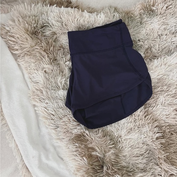 Lululemon shorts - Picture 1 of 4